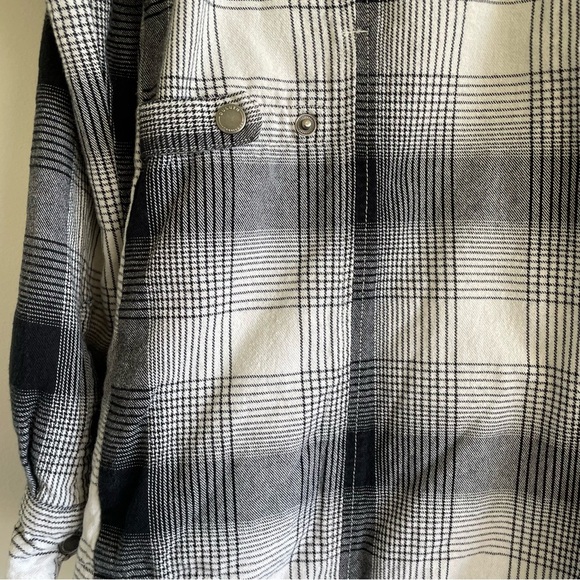 Duluth Trading Co Women's Plaid Flannel Fleece Lined Jacket Size XS - Picture 4 of 12